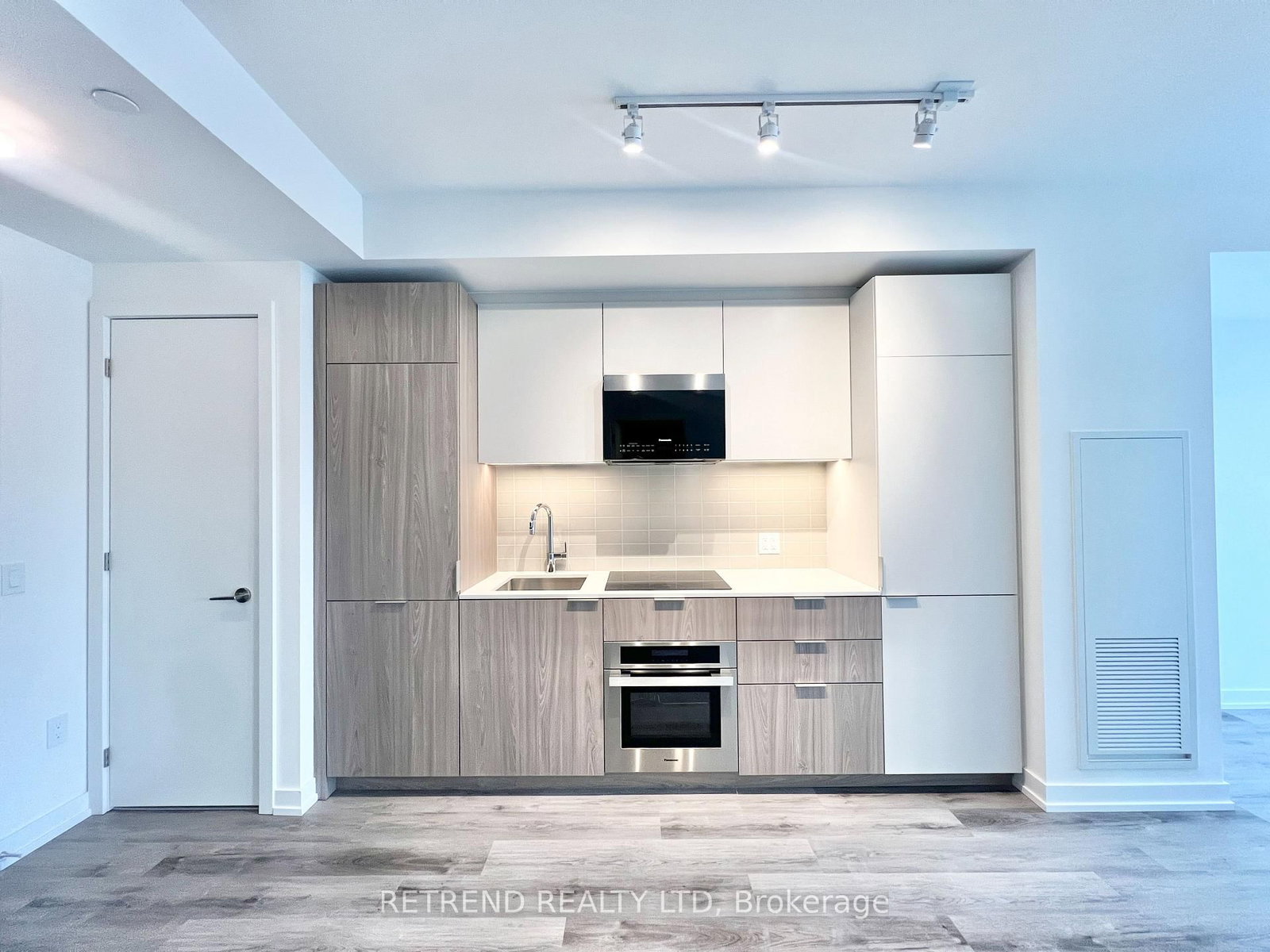 28 Eastern Avenue, Unit 815 - Photo 3