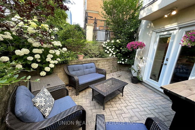M1 - 539 Jarvis Street