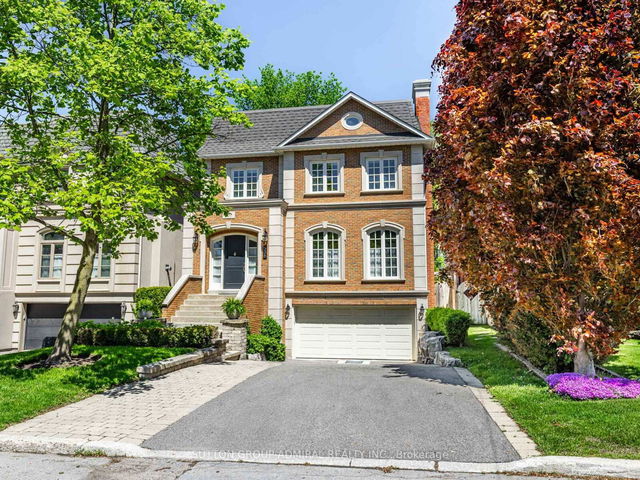 538 Bedford Park Avenue