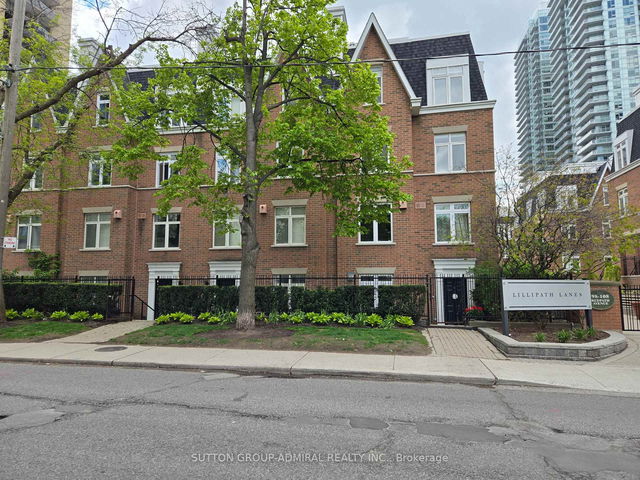 Th16 - 98 Redpath Avenue