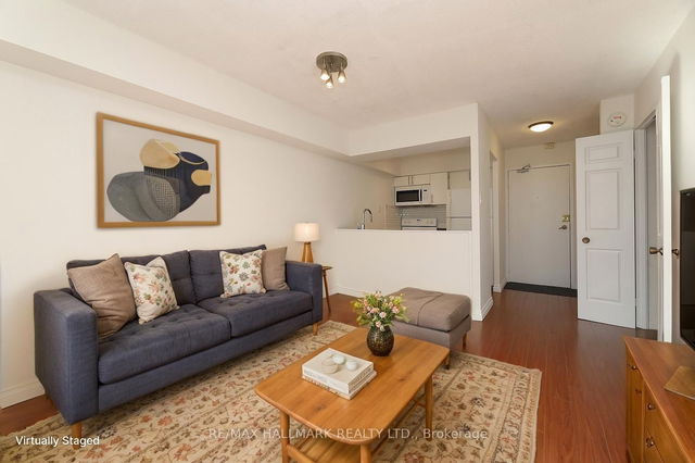 506 - 105 Mccaul Street