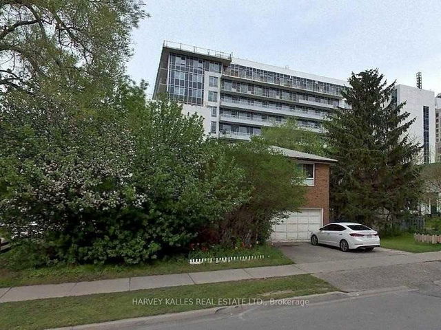 7 Barberry Place