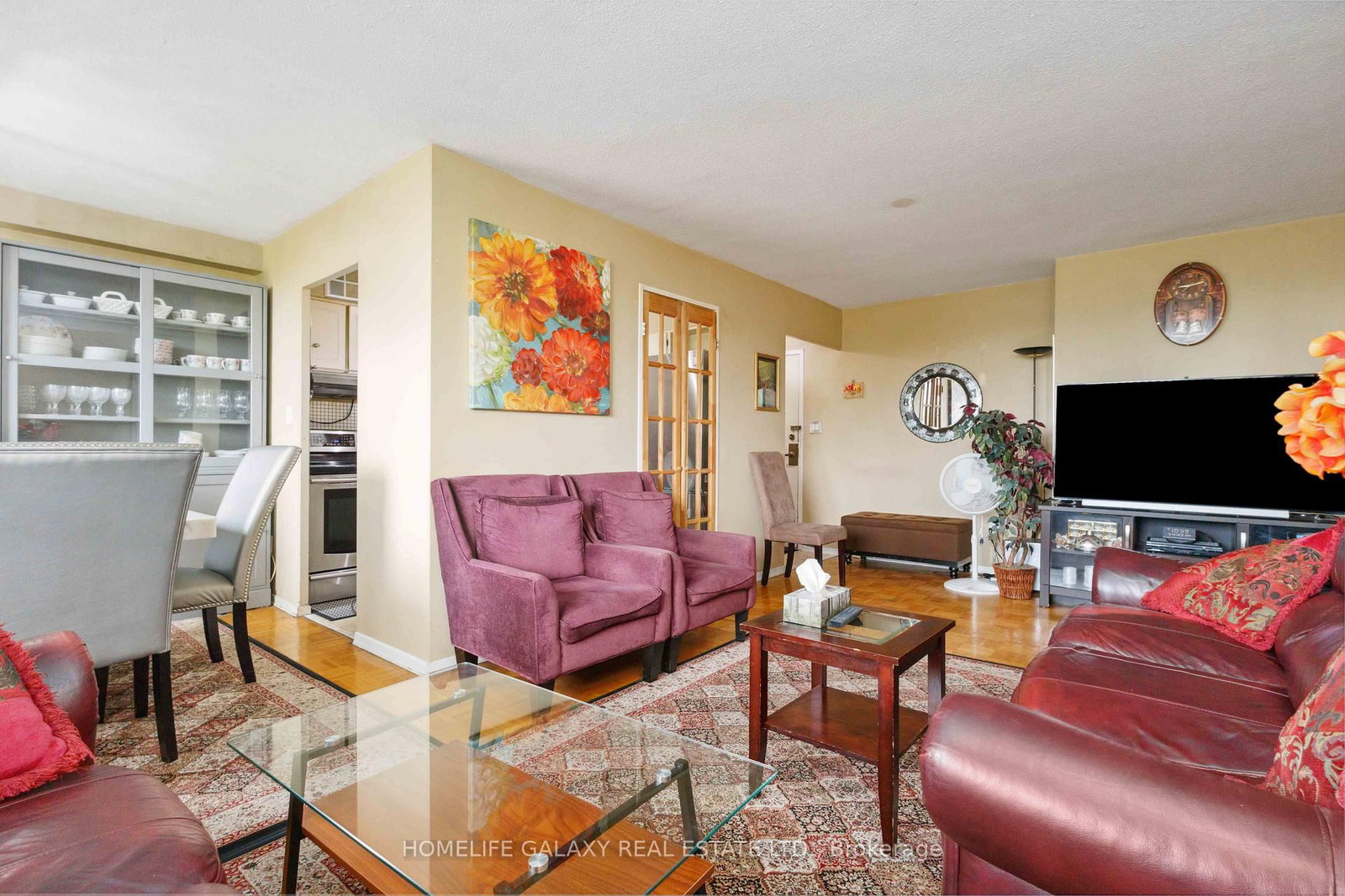 Listing Image 7