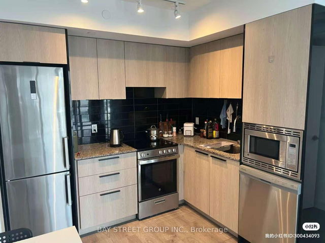 1103 - 18 Maitland Terrace