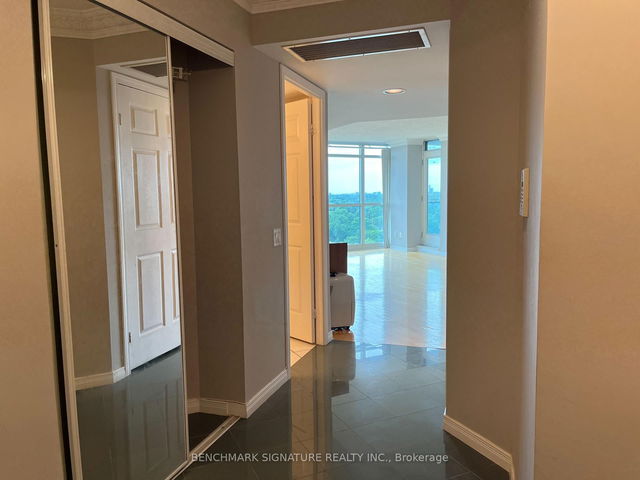 1608 - 28 Harrison Garden Boulevard