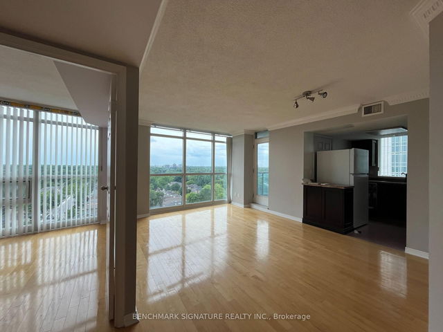 1608 - 28 Harrison Garden Boulevard