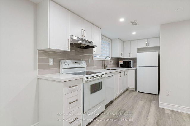 Bsmt - 39 Laurelcrest Avenue