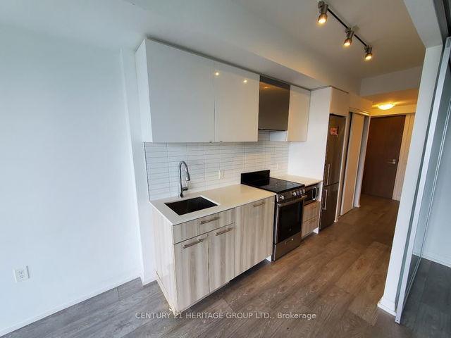2101 - 251 Jarvis Street