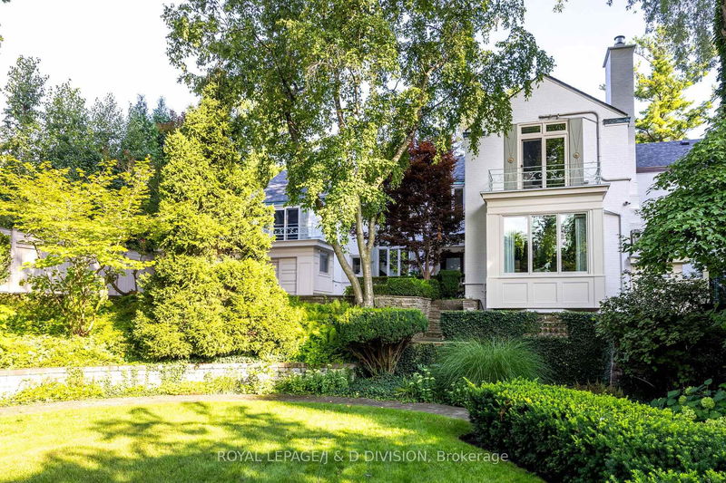 12 Forest Glen Cres, Toronto - Bridle Path-Sunnybrook-York Mills image-0-0