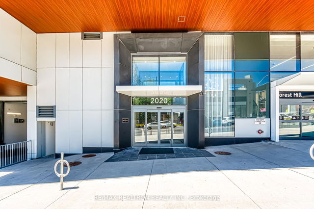 1215 - 2020 Bathurst Street