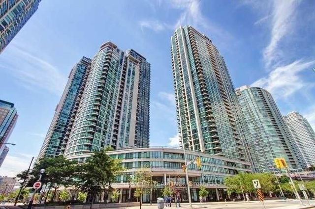 2807 - 12 Yonge Street