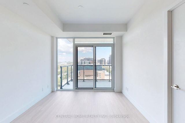 917 - 6 Greenbriar Road