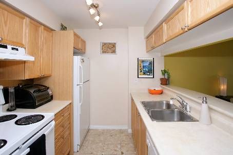 534 - 109 Front St E, Toronto, M5A4P7 | Image 2