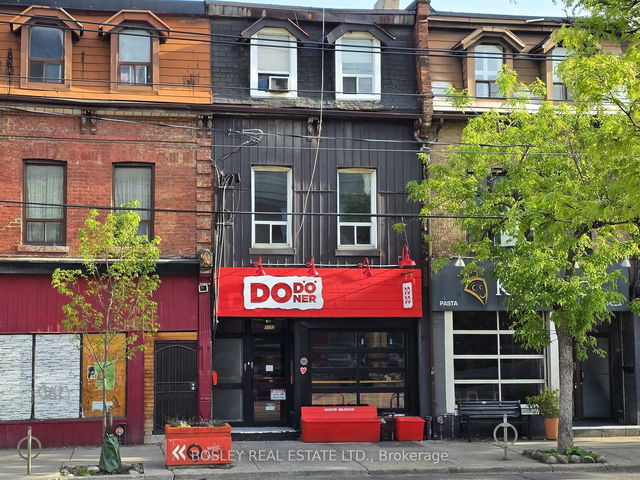 1132 Queen Street