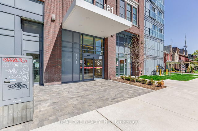 201 - 181 Huron Street