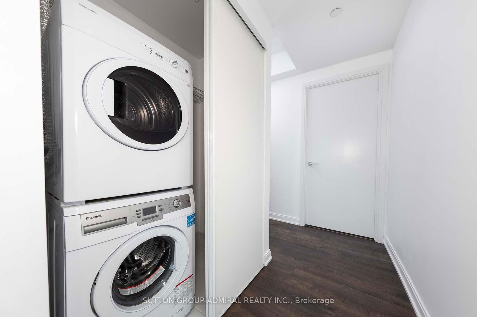 Condo for sale at 4403-42 CHARLES Street, Toronto, Church-Yonge Corridor, M4Y 1T1 - MLS: C12177354