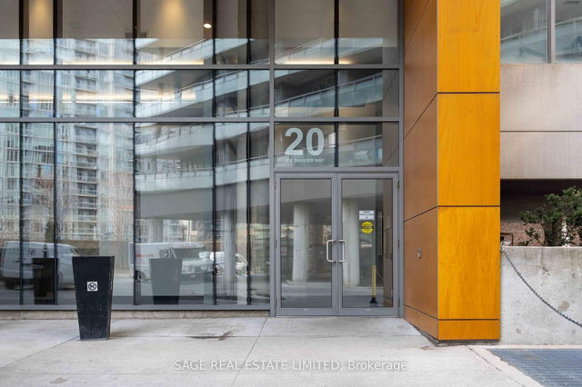 1305 - 20 Joe Shuster Way