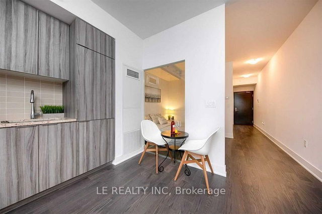 3017 - 955 Bay Street