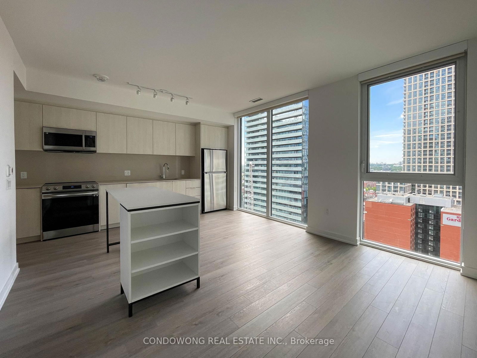 Condo for lease at 2003-357 King Street, Toronto, Waterfront Communities C1, M5V 0S7 - MLS: C12177512