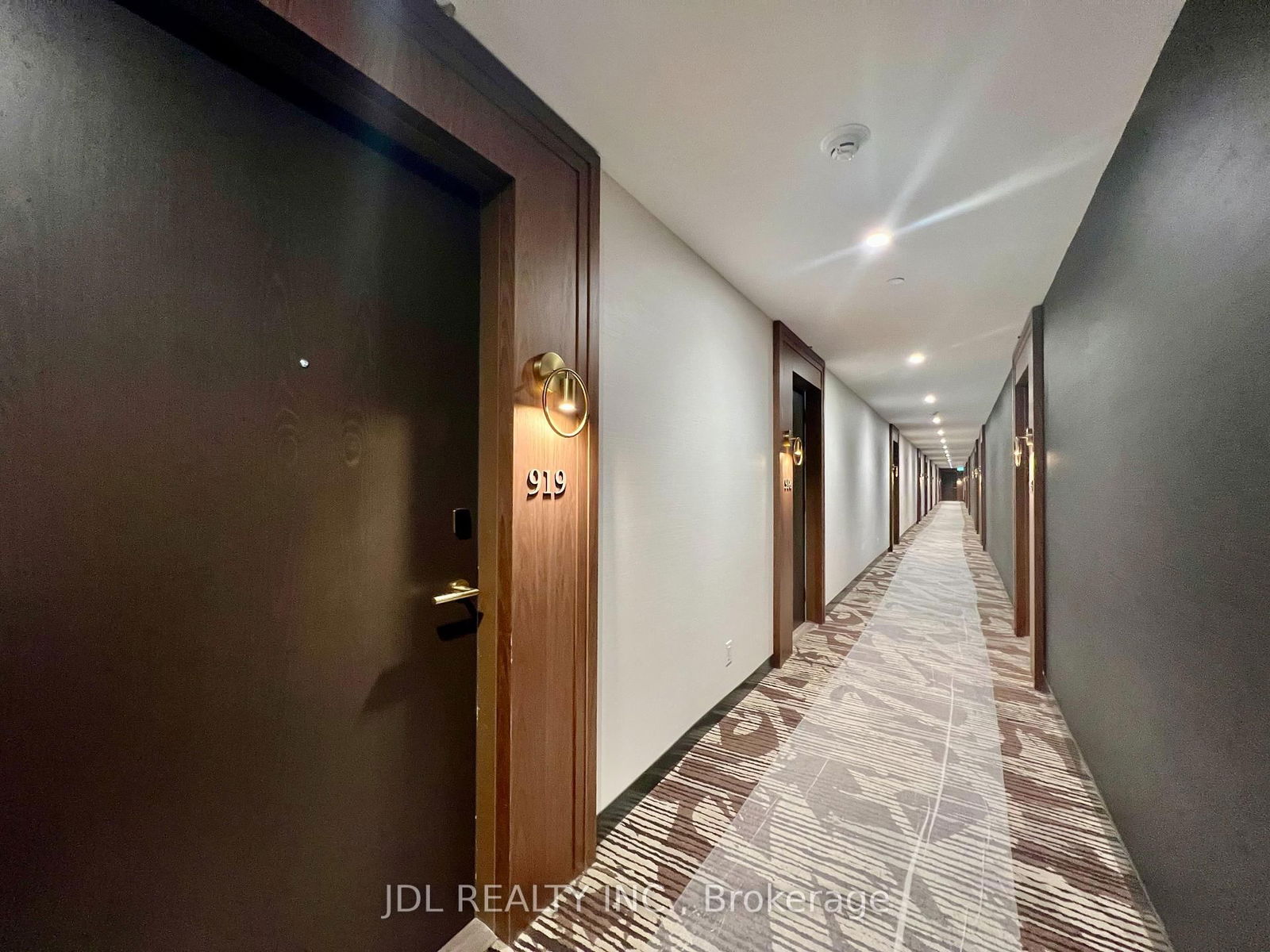 Condo for lease at 919-6 Greenbriar Road, Toronto, Bayview Village, M2K 0H6 - MLS: C12177530