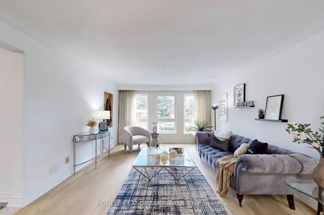 16 Clayland Drive