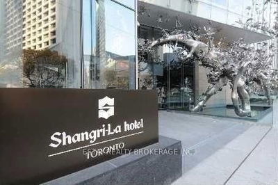 Unit 5504 — 180 University Ave, Toronto - Bay Street Corridor image-0-1