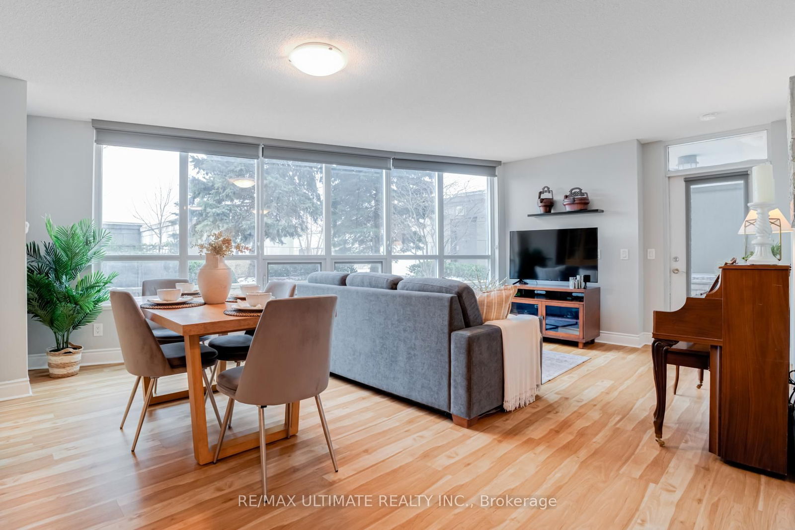 Condo for sale at 319-25 Greenview Avenue, Toronto, Newtonbrook West, M2M 0A5 - MLS: C12177806