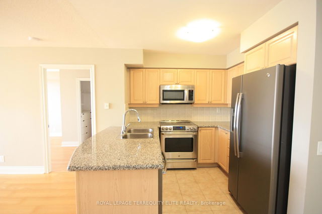 1611 - 78 Harrison Garden Boulevard