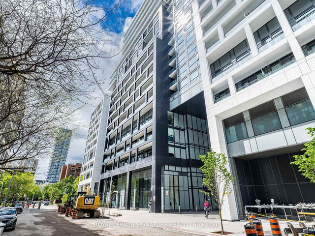1031 - 60 Princess Street