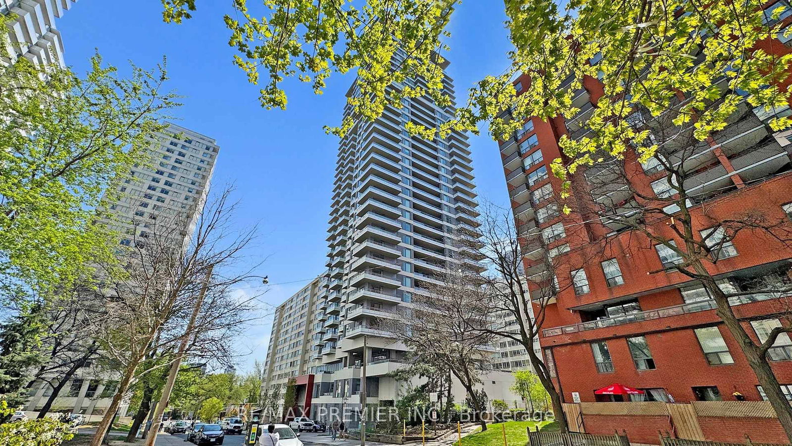 Condo for sale at 2214-50 Dunfield Avenue, Toronto, Mount Pleasant West, M4S 0E4 - MLS: C12177990