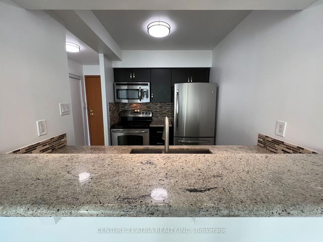 2616 - 44 st joseph Street