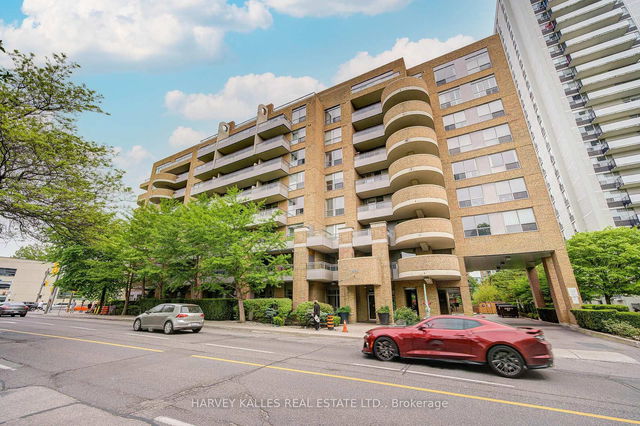 LPH01 - 245 Davisville Avenue