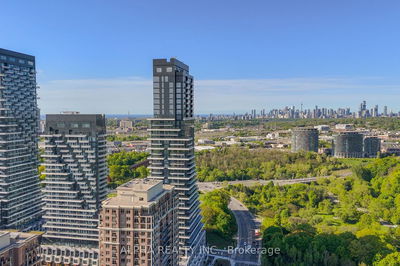 Unit 709 — 10 Inn On The Park Dr, Toronto - Banbury-Don Mills