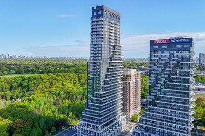 Unit 709 — 10 Inn On The Park Dr, Toronto - Banbury-Don Mills image-0-1