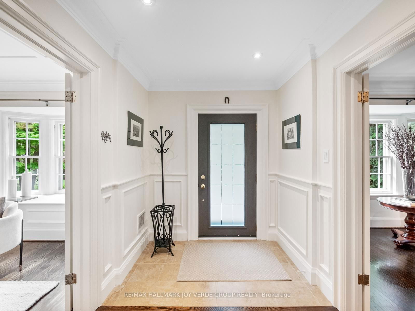 Detached House for sale at 53 Donwoods Drive, Toronto, Bridle Path-Sunnybrook-York Mills, M4N 2G3 - MLS: C12178713