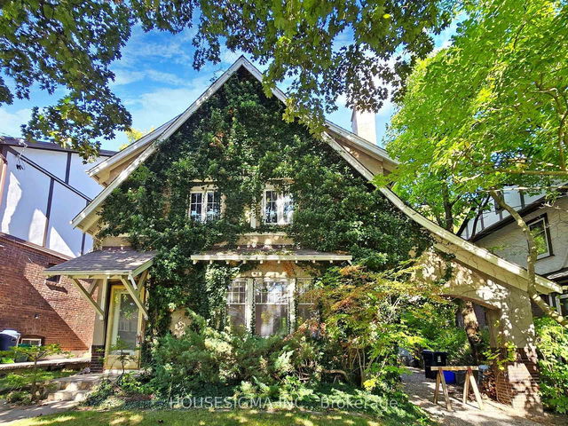 11 Oswald Crescent