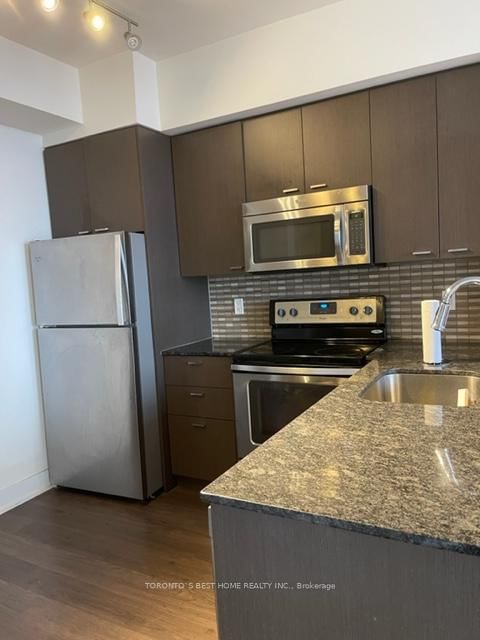 2505 - 88 Sheppard Avenue