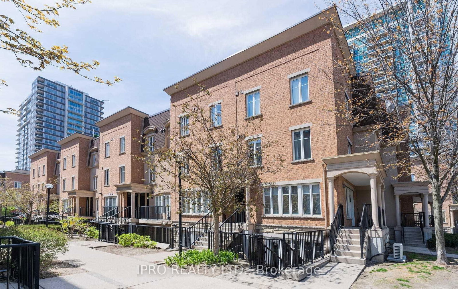 Condo for lease at 837-46 Western Battery Road, Toronto, Niagara, M6K 3P1 - MLS: C12179556