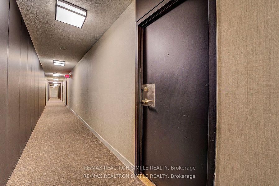 Condo for sale at 703-15 Brunel Court, Toronto, Waterfront Communities C1, M5V 3Y6 - MLS: C12179589