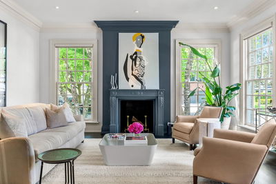 4 Douglas Dr, Toronto - Rosedale-Moore Park image-0-3