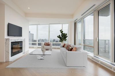 Unit 5503 — 180 University Ave, Toronto - University image-0-2