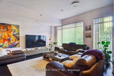 Unit TH1 — 220 George St, Toronto - Moss Park image-0-1
