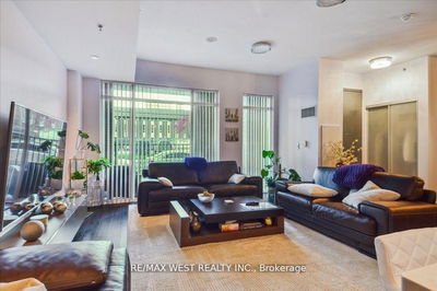 Unit TH1 — 220 George St, Toronto - Moss Park image-0-2