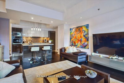 Unit TH1 — 220 George St, Toronto - Moss Park image-0-4