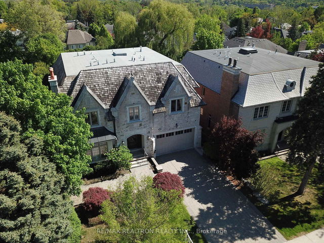 33 Owen Boulevard