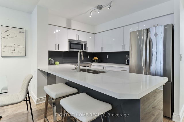 308 - 330 Adelaide Street