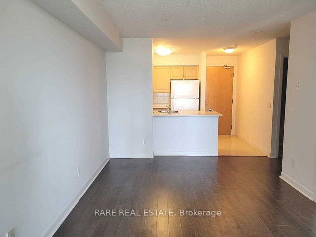 805 - 4978 Yonge Street