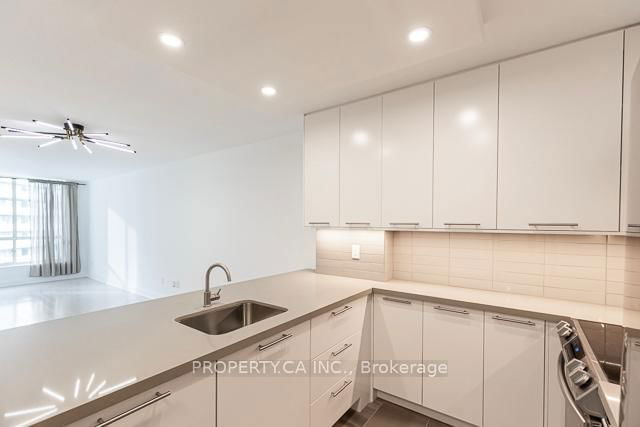 613 - 44 St Joseph Street