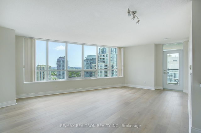 2005 - 15 Greenview Avenue