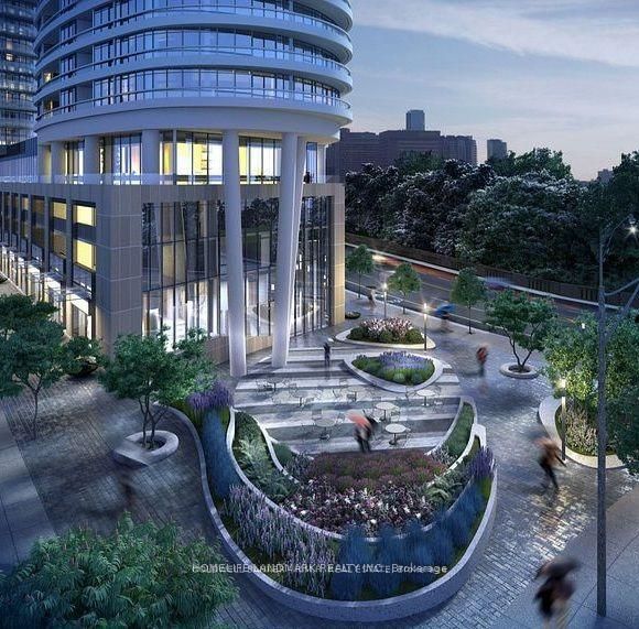 Unit 3318 — 585 Bloor St, Toronto - North St. James Town image-0-0